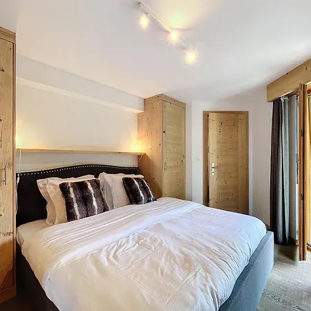 Plein Ciel 118 **** *